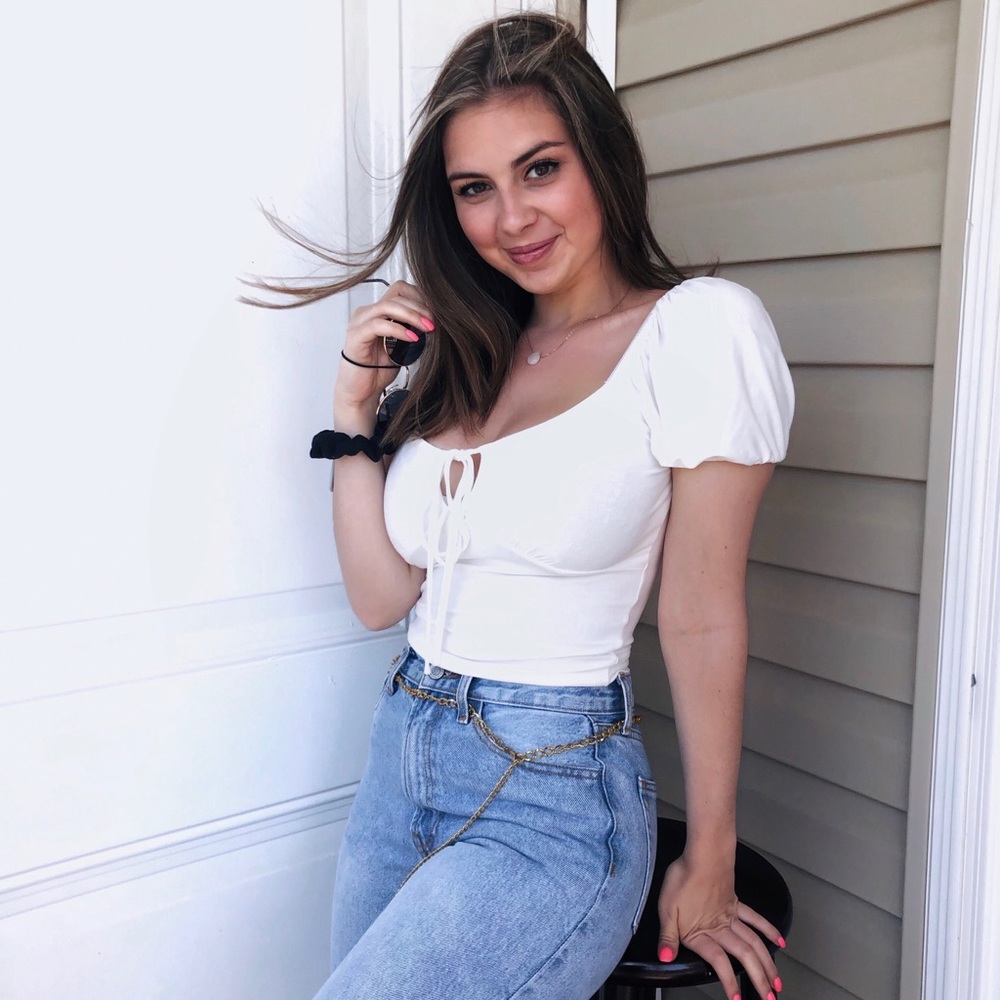 Meet your Posher, Sara